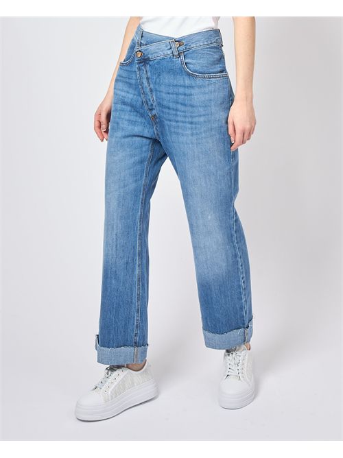 Manila Grace women's jeans with asymmetric buttoning MANILA GRACE | J320CUMZ003